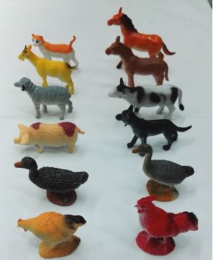 عجیب بات Playset بکری کا بچہ چھوٹے پلاسٹک مویشی کھلونا کیپسول