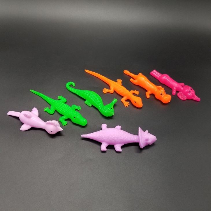 Rubber Animal World Slingshot