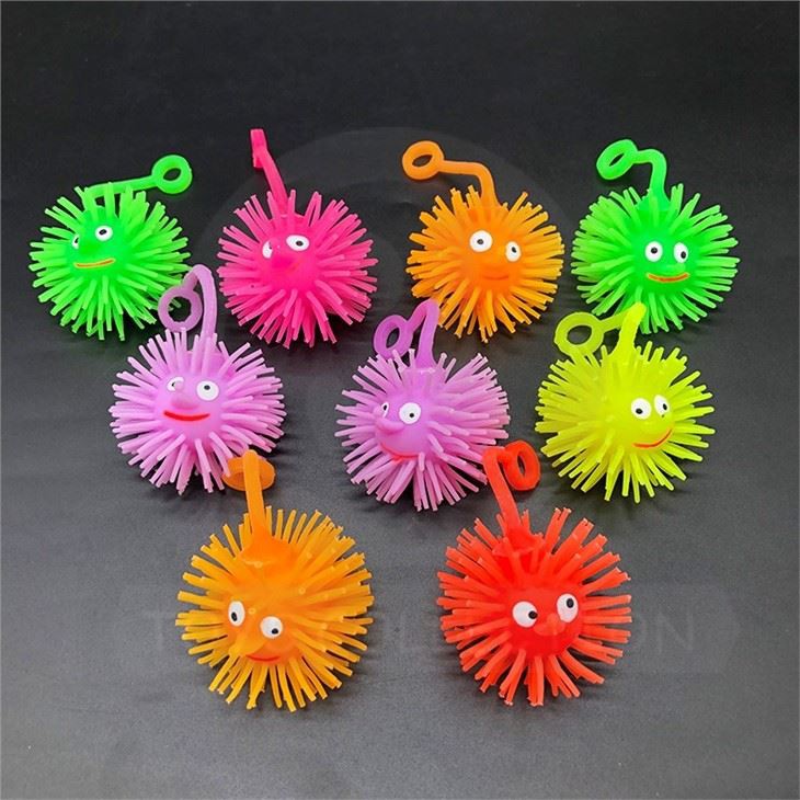 Squeeze Puffer Ball With Yoyo