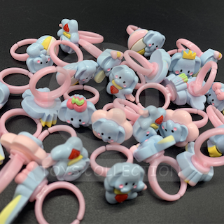 Wholesale Cute Elephant Capsule Finger Ring Toy
