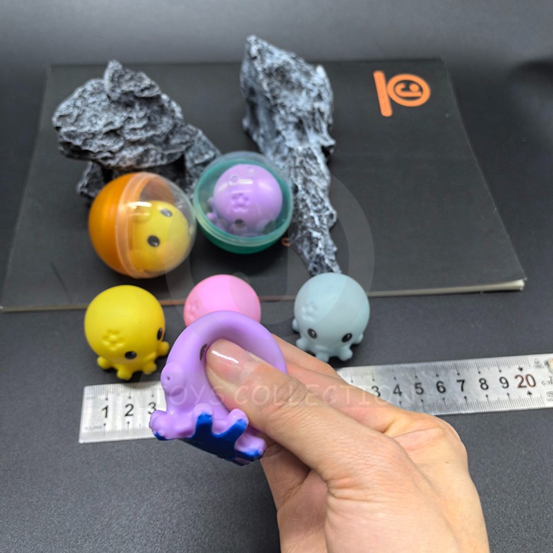 Octopus Squeeze Bath Toy4